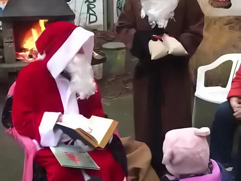 Dr Samichlaus chunnt-0 - Event Image