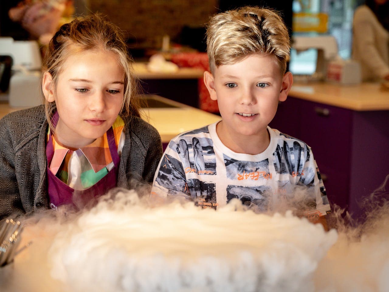 Mit Chemie-Experimenten etwas herausfinden-0 - Event Image